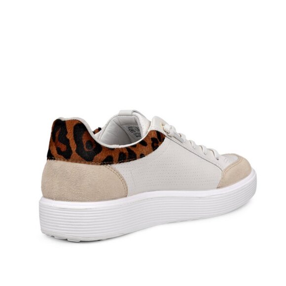 🇨🇦 ECCO Women's Soft 60 Leather Sneaker - Picture 4 of 5